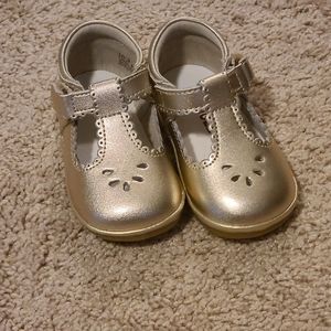 NWT Gold Dottie Scalloped Mary Janesj